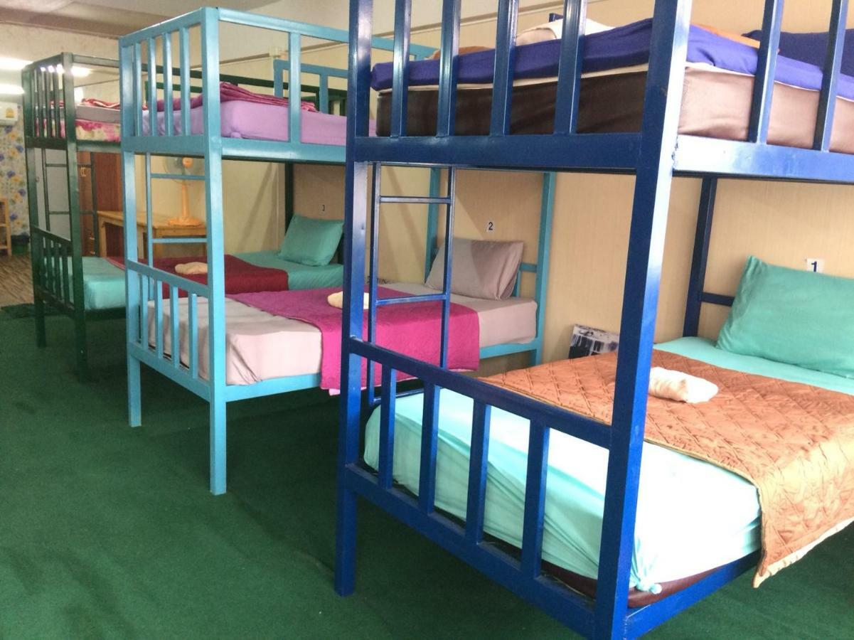 צ'יאנג מאי Changphuakgate Guesthouse מראה חיצוני תמונה