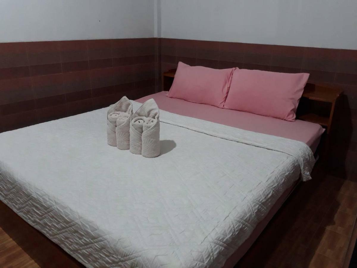 צ'יאנג מאי Changphuakgate Guesthouse מראה חיצוני תמונה